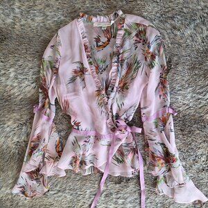 Diane Von Furstenberg silk pink wrap Blouse S